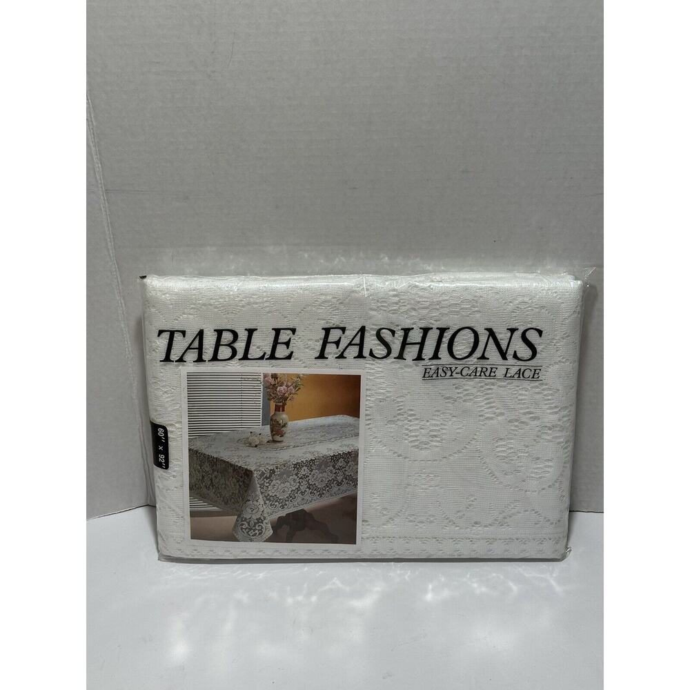 Table Fashions Easy-Care Lace 60" x 92" Oblong Tablecloth White New‎